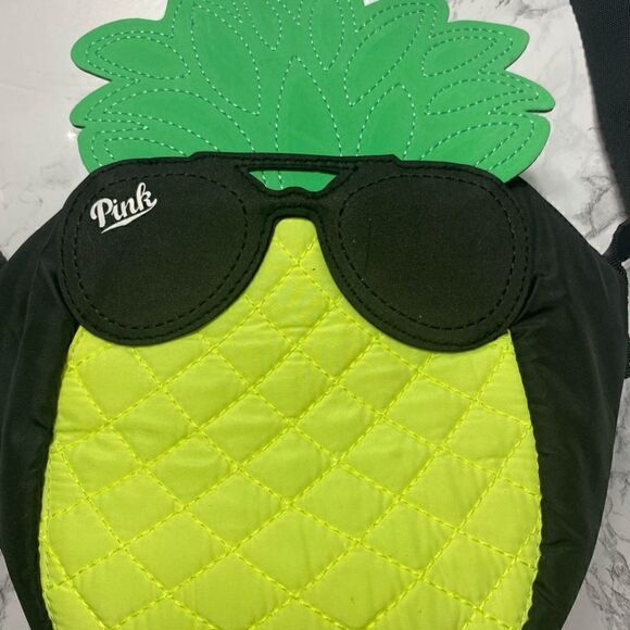Victoria Secret Pineapple Cooler Bag - Picture 2 of 7